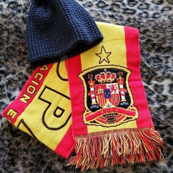 ESPAŃA Scarf - Picture 2 of 2